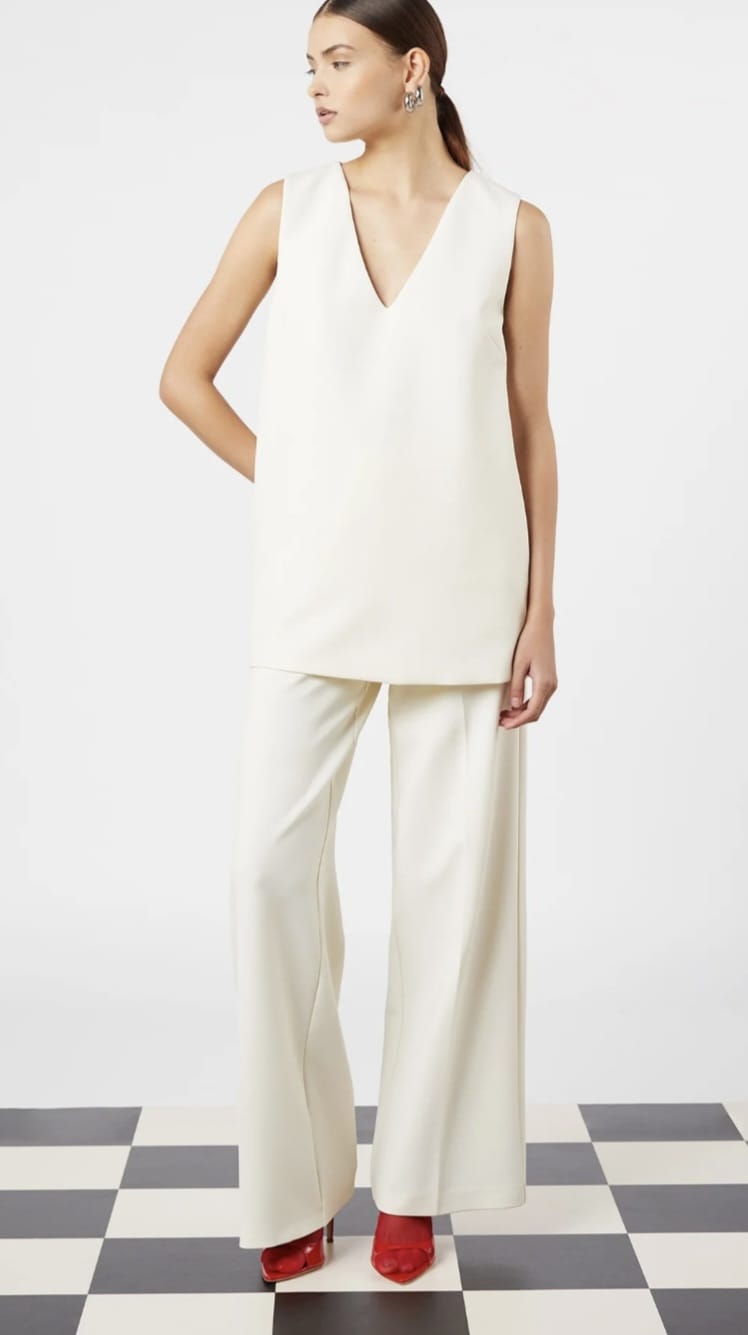 Tunica V-Neck