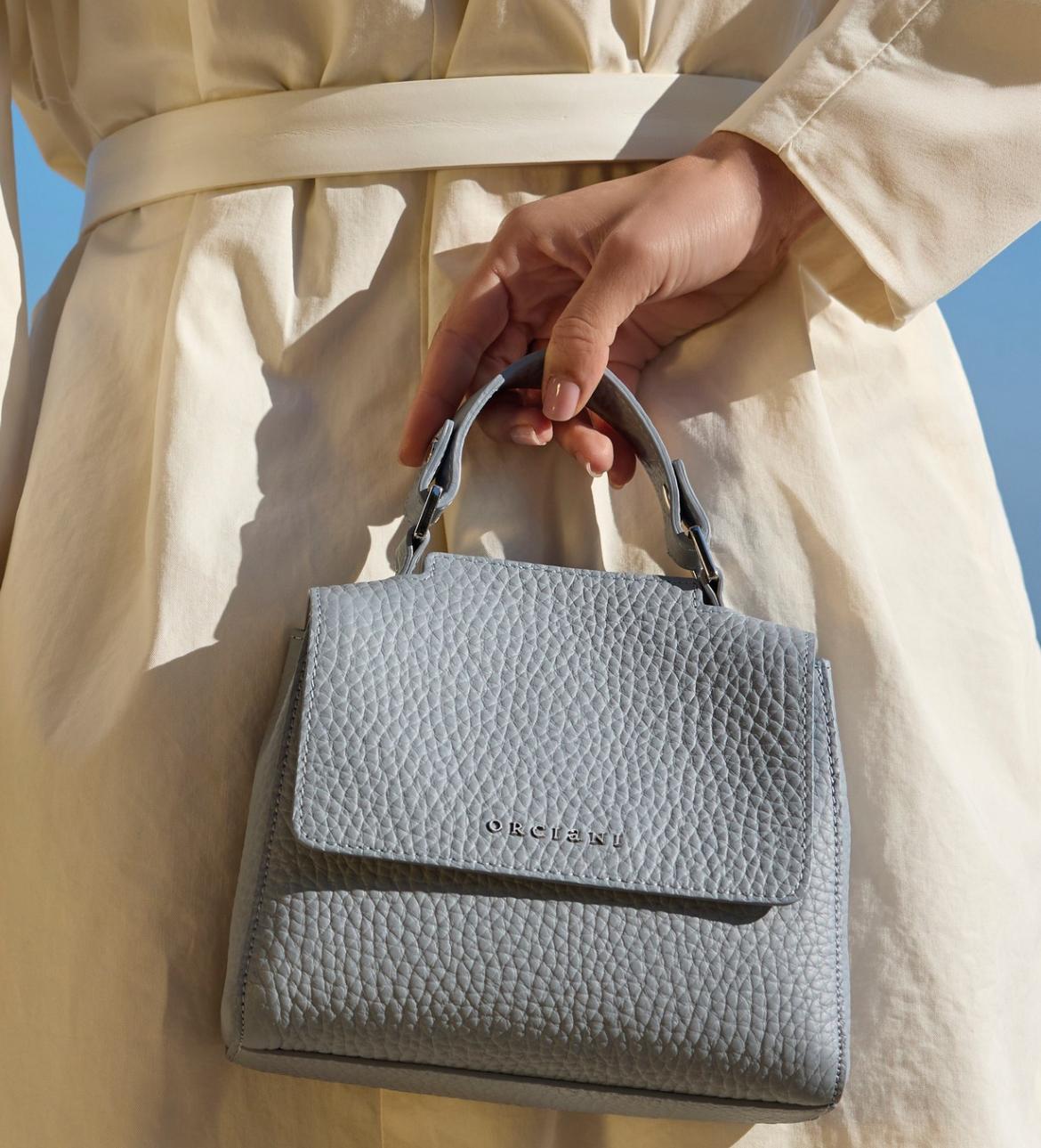 Borsa Sveva Soft Mini a mano in pelle con tracolla