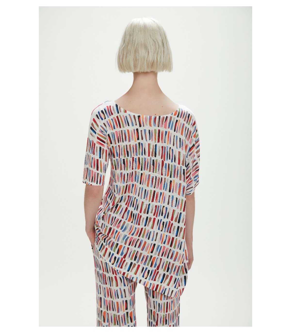Maglia over e asimmetrica, stampa Pop double use